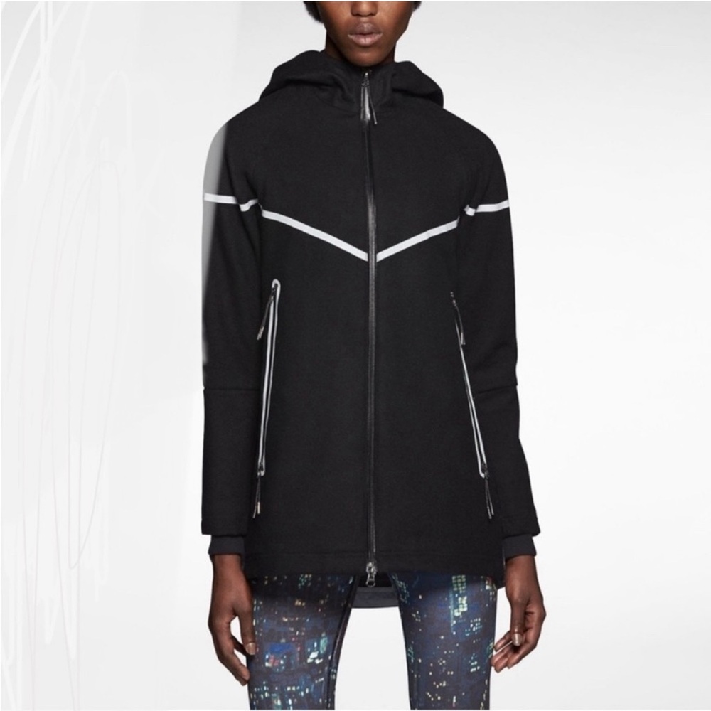 Nike Women's Black Reflective Wool Jacket/Coat